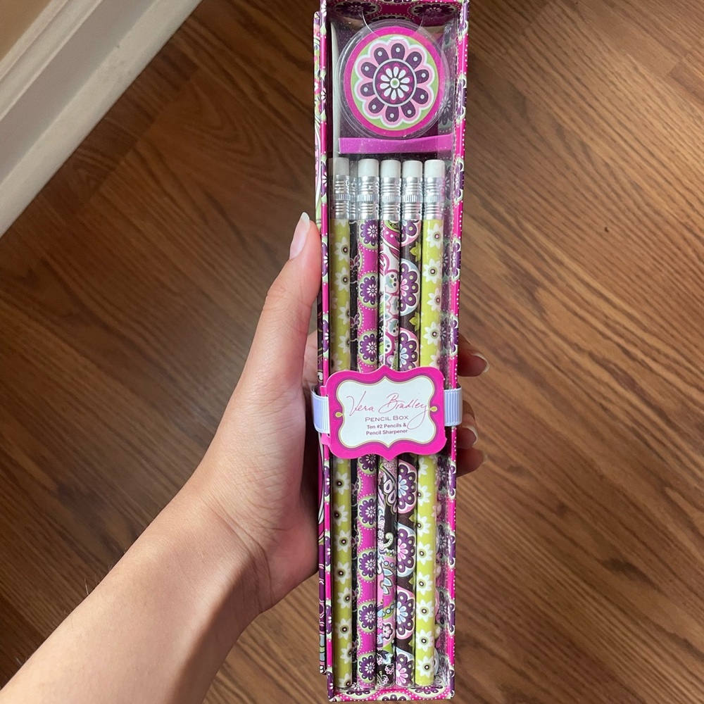 new! vera bradley pencil box with pencils and sharpener